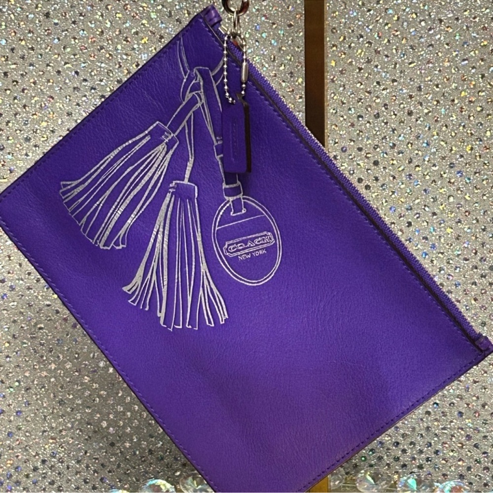 NWOT Coach Purple Leather Wristlet with Tassel Design - Picture 2 of 14